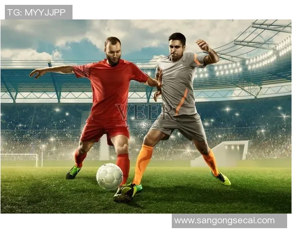 足球明星翘手高清图片展示让你领略球场魅力与风采